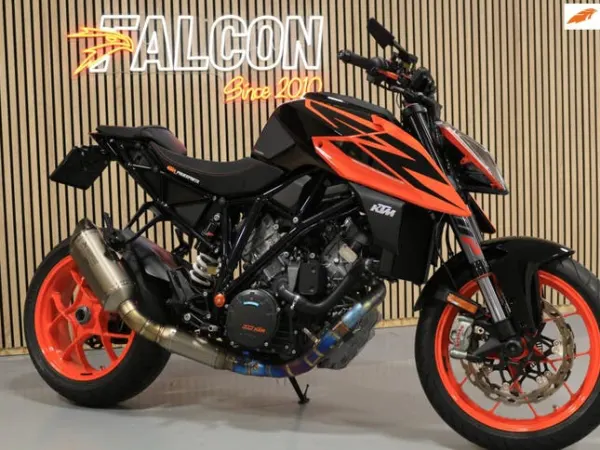 2019 KTM 1290 SuperDuke R-2019-1e Eigenaar-Akrapovic-BTW - €13,695 (1/1)
