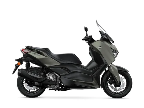 2025 Yamaha Xmax 300 - € 7.799 (1/1)