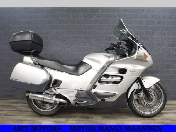Bouwjaar onbekend Honda ST 1100 Pan European (bj 1994) Km Inruilkoopje - € 1.490 (1/1)
