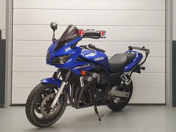 2002 Yamaha FZS 600 Fazer - € 2.490 · Bieden (1/1)