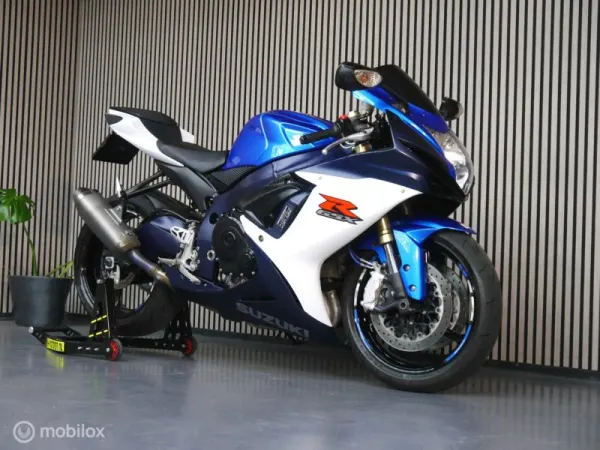 2014 Suzuki GSX-R 750 - € 8.190 (1/1)