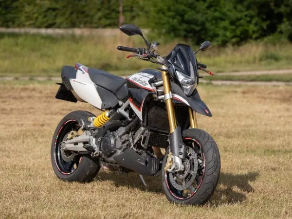 2012 Aprilia Dorsoduro 1200 - €4,950 · Bidding (1/1)