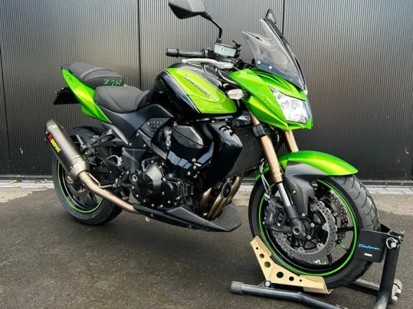 2011 Kawasaki Z750R Zéér Nette Staat - € 5.250 · Bieden (1/1)