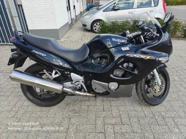 2002 Suzuki gsx 750 f - €1,150 · Bidding (1/1)