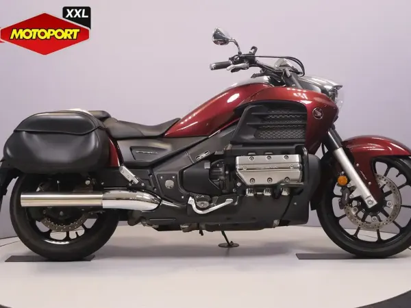 2016 Honda Gold Wing - € 15.490 (1/1)