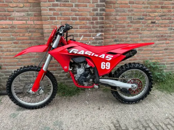 2024 Gasgas MC 250 - €5,850 · Bidding (1/1)
