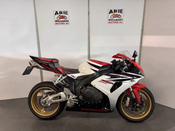 2007 Honda CBR 1000 RR Fireblade - €7,900 (1/1)