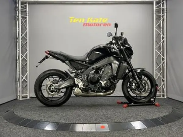 2021 Yamaha MT 09 - € 9.640 (1/1)