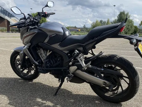 2016 Honda CB 650 F - € 5.500 · Bieden (1/1)