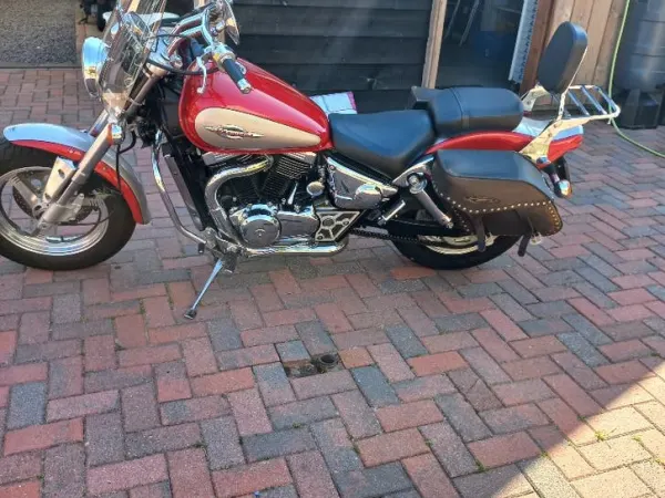 1999 Suzuki VZ 800 - €2,750 · Bidding (1/1)