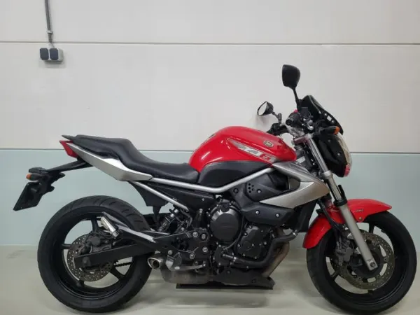 Year unknown Yamaha XJ 6 - €2,300 · Bidding (1/1)