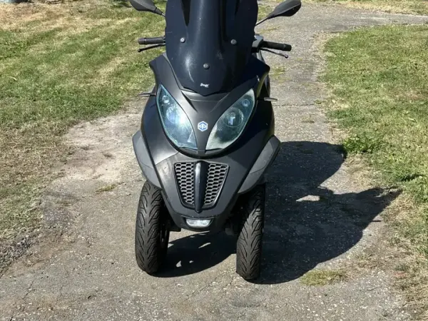 2013 Piaggio MP3 500 - €2,750 (1/1)