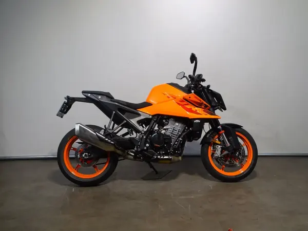 2025 KTM 990 Duke - €11,990 (1/1)