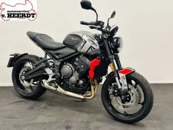Bouwjaar onbekend Triumph Trident 660 (bj 2024) Km - € 7.650 · Bieden (1/1)