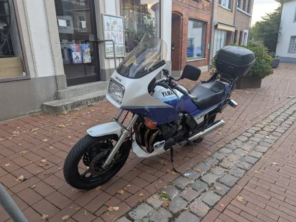 1993 Yamaha XJ 900 - € 900 · Bieden (1/1)
