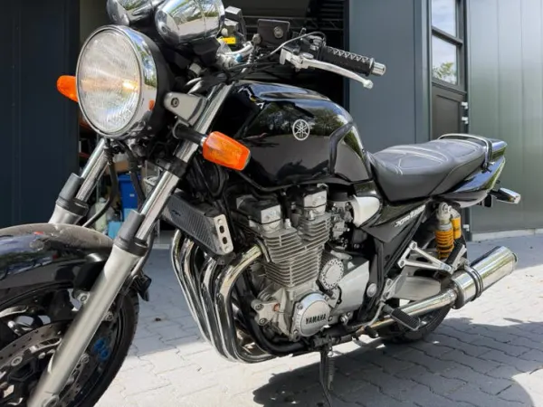 2004 Yamaha XJR 1300 - € 3.950 (1/1)