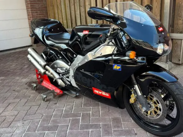 1997 Aprilia RS250 7456km 1997 - € 13.250 · Bieden (1/1)