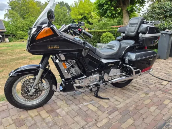 Bouwjaar onbekend Yamaha XVZ 1300 - € 2.800 · Bieden (1/1)