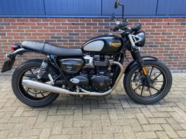 2021 Triumph Street Twin - € 7.750 (1/1)