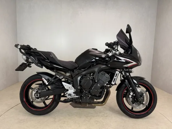 2009 Yamaha FZ 6 Fazer S2 - € 3.999 (1/1)