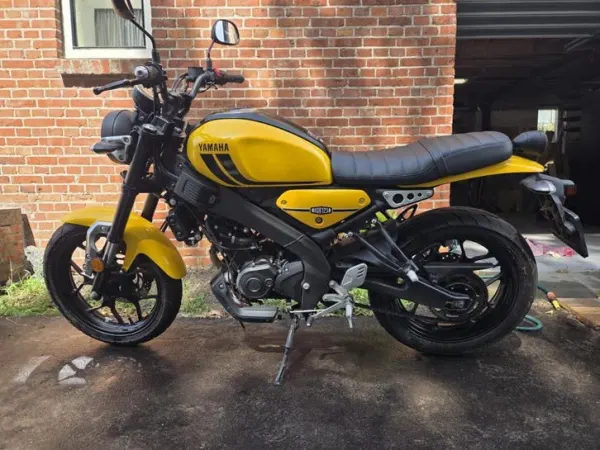2024 Yamaha XSR 125 - € 3.300 · Bieden (1/1)