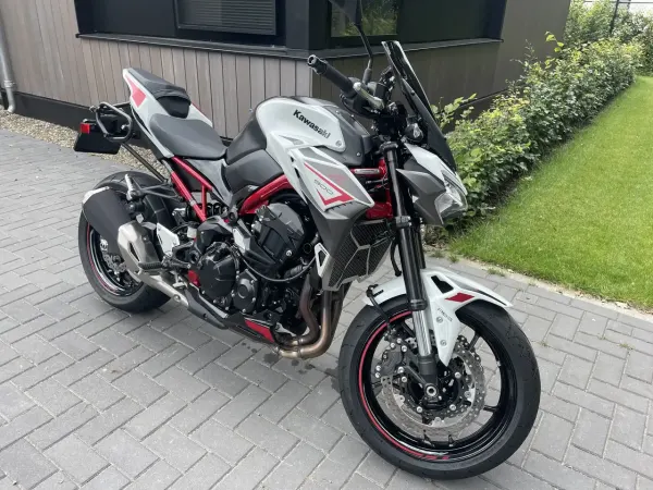2022 Kawasaki Z 900 - €9,500 (1/1)