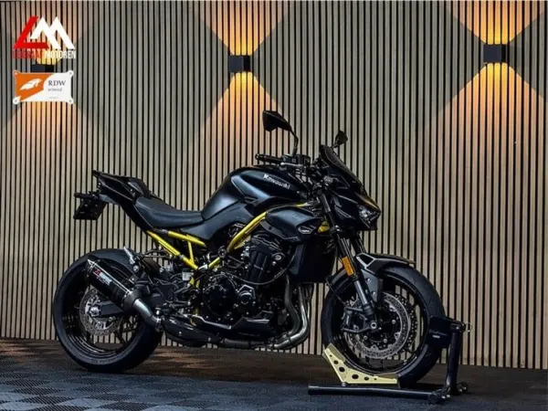 2026 Kawasaki Z900 Performance - €11,999 (1/1)