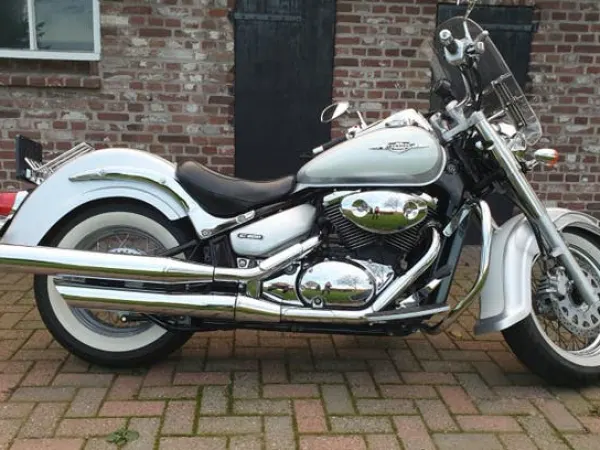 Bouwjaar onbekend Suzuki VL 800 - € 5.250 · Bieden (1/1)