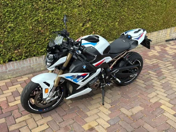 2023 BMW S 1000 R - € 13.788 (1/1)
