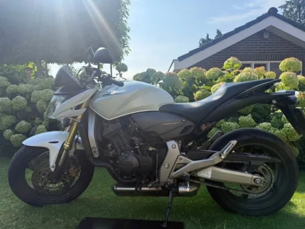 Bouwjaar onbekend Honda Hornet 600 uit 2008 - € 4.750 (1/1)
