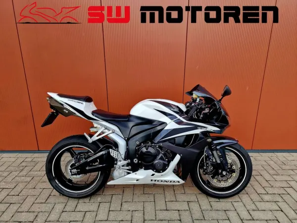 2007 Honda CBR 600 RR - €7,650 (1/1)