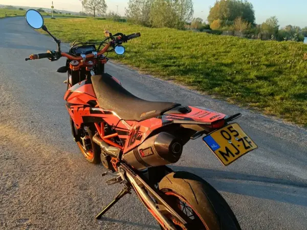 2013 KTM 690 SMC R - €6,500 (1/1)