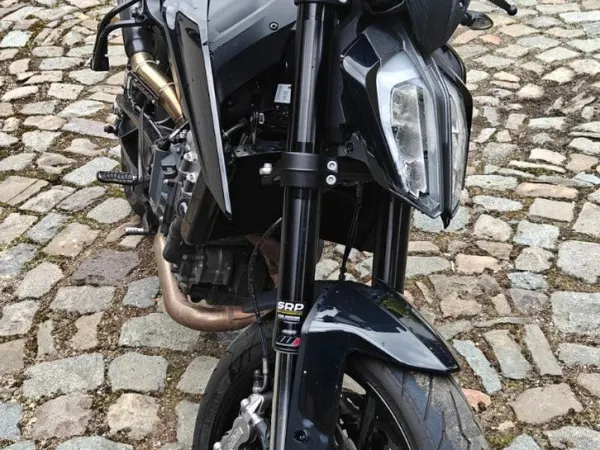 2018 KTM 790 Duke met Veel Upgrades Track & Tech Pack - € 6.250 · Bieden (1/1)