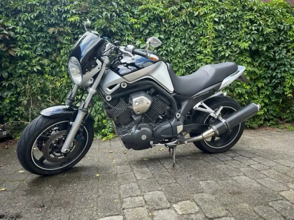 2005 Yamaha BT 1100 Bulldog - € 2.800 · Bieden (1/1)