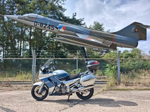 2005 Yamaha FJR 1300 - € 3.600 · Bieden (1/1)