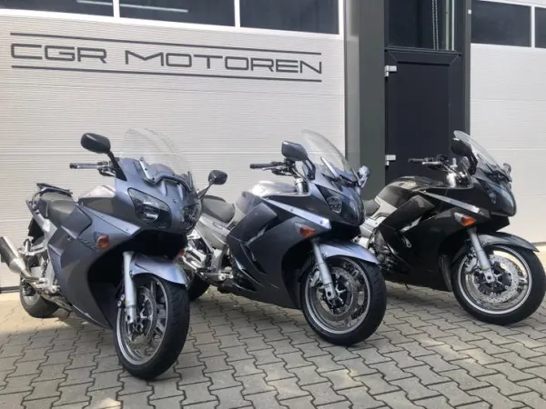 Bouwjaar onbekend Yamaha FJR 1300 - € 4.000 · Bieden (1/1)