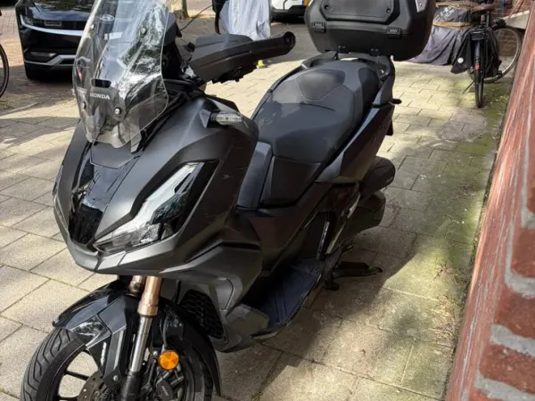 Year unknown Honda ADV 350 - €4,950 · Bidding (1/1)