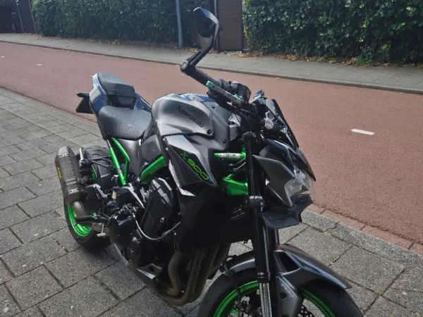 2023 Kawasaki Z900 2023 Full Akrapovic - €8,750 · Bidding (1/1)