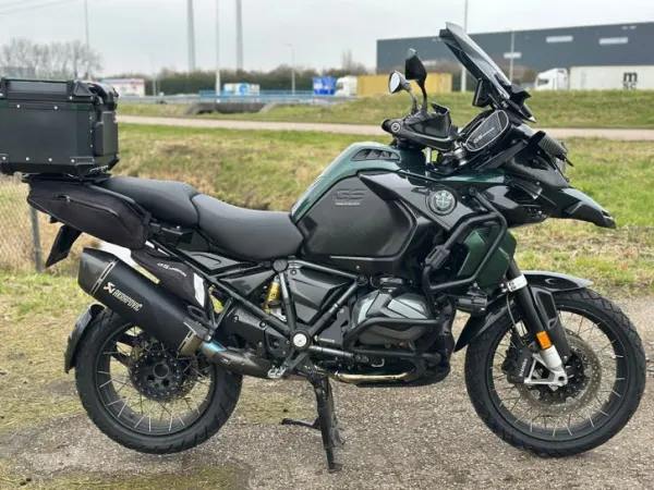 2023 BMW R 1250 GS Adventure Triple Black Akrapovic BTW Motor - € 26.000 · Bieden (1/1)