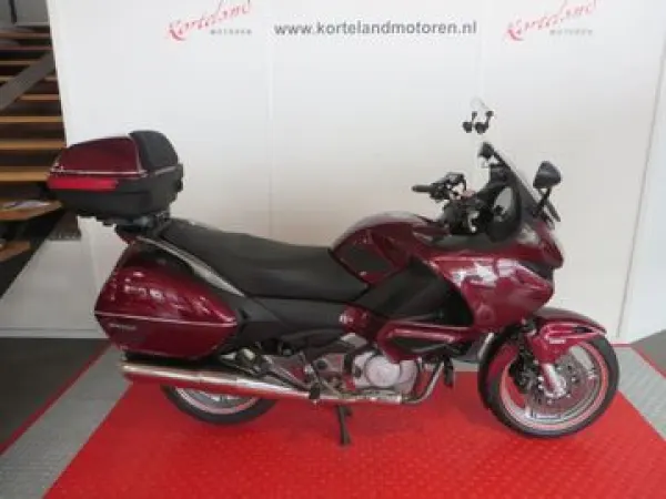 2008 Honda NT 700 V Deauville ABS - € 1.950 (1/1)