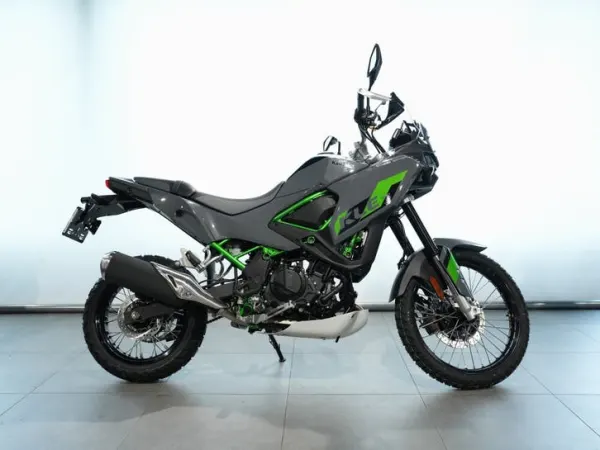 2026 Kawasaki KLE 500 SE (bj 2026) - €8,399 (1/1)