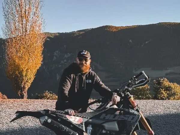 2020 Husqvarna TE 300i Model 2021 - € 6.000 (1/1)