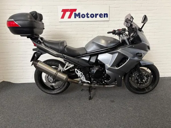 2011 Suzuki GSX 1250 FA - € 5.250 (1/1)
