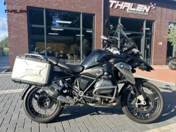 2016 BMW R 1200 GS Triple Black Edition - € 12.950 (1/1)