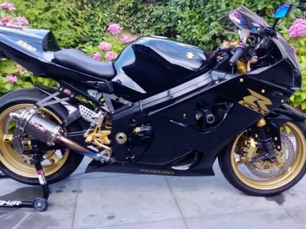 2004 Suzuki GSX-R 1000 - Bidding (1/1)