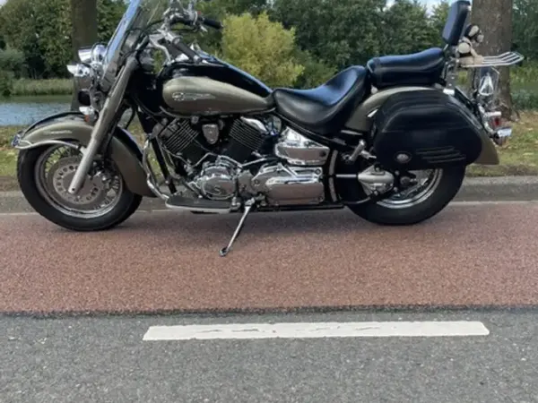 2007 Yamaha XVS 1100 - € 6.250 · Bieden (1/1)