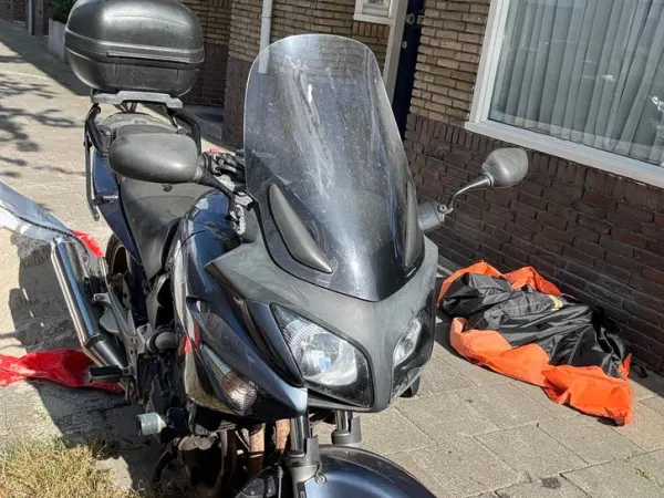 Bouwjaar onbekend Honda CBF 600 S-Toermotor met Topkoffer - € 2.225 · Bieden (1/1)