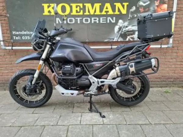 2022 Moto Guzzi V 85 TT 850 - € 10.850 (1/1)