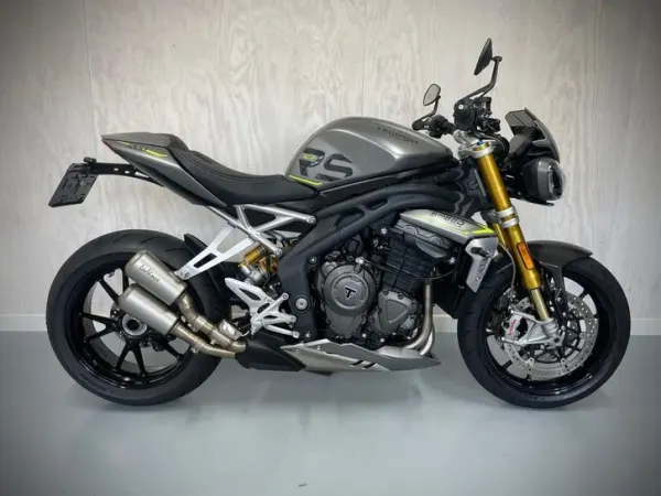 Year unknown Triumph Speed Triple 1200 RS - €15,395 · Bidding (1/1)