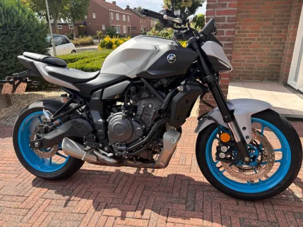 2025 Yamaha MT-07 - €7,400 · Bidding (1/1)